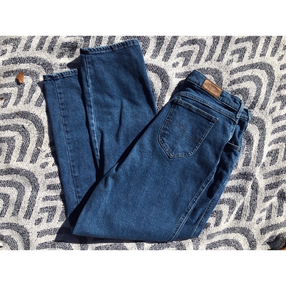 90’s Vintage Plus Size High Waisted Lee Jeans 16